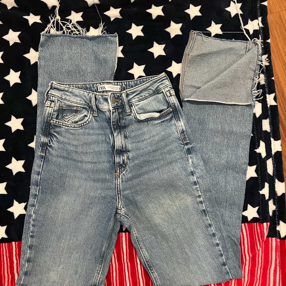 Zara Blue Straight Jeans High-Waisted Vintage Look